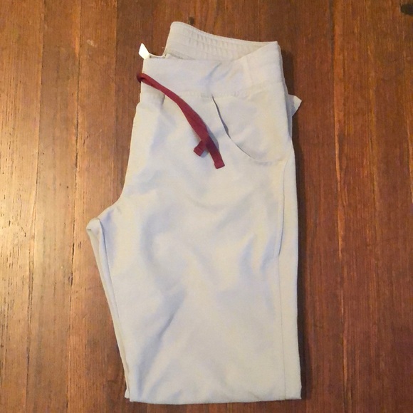 FIGS Cement (Maroon Tie) top and bottom, both M
